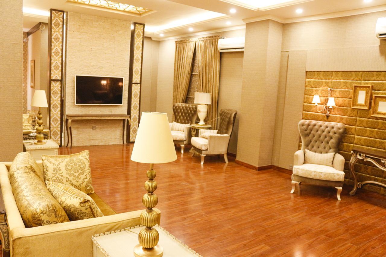 Shelton'S Rezidor Hotell Peshawar Exteriör bild